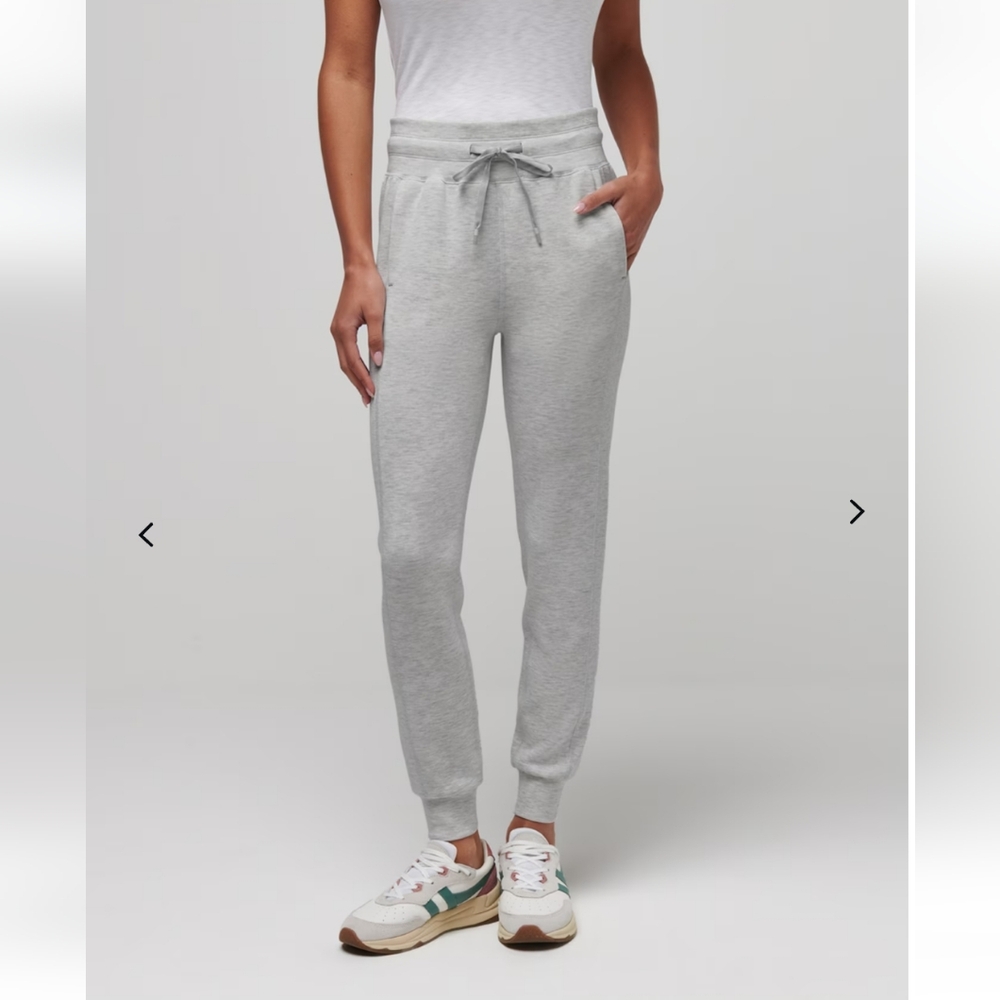 Travis Mathew Women's Skyloft Tie Jogger size Medium - Picture 5 of 8